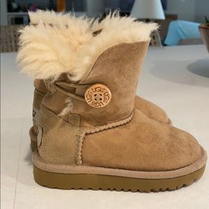 Baby Uggs